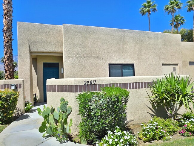 Building Photo - 29017 W Natoma Dr