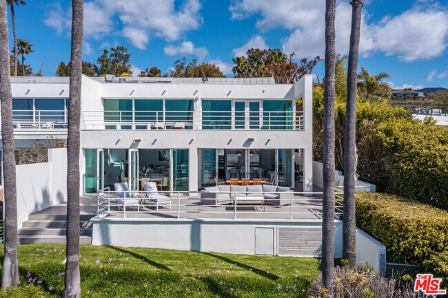 Photo - 27420 Pacific Coast Hwy House