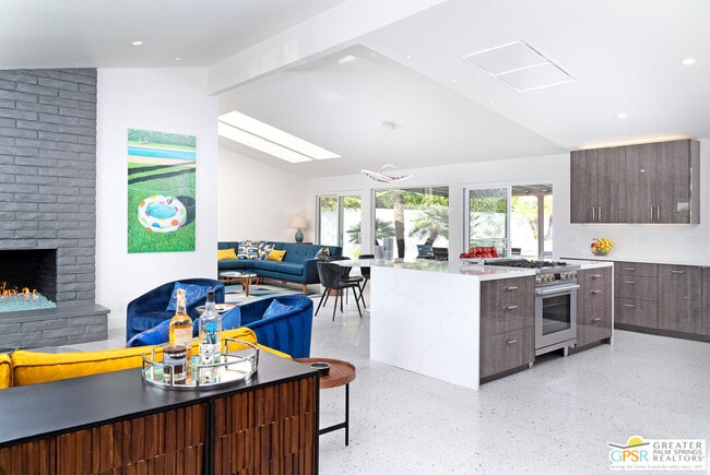 Photo - 988 E Paseo El Mirador