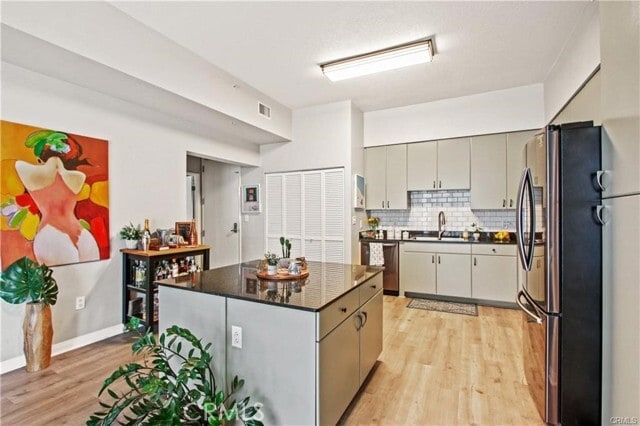 Building Photo - 488 E Ocean Blvd Unit 404