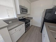 Photo - 3365 Keystone Av Unit 5