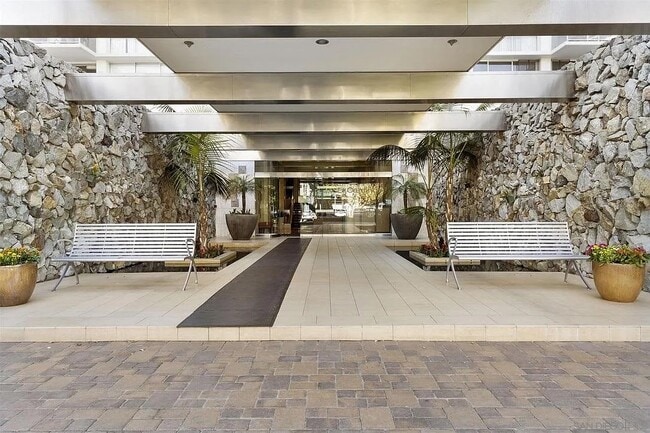 Photo - 1830 Avenida del Mundo Unit Coronado Condo