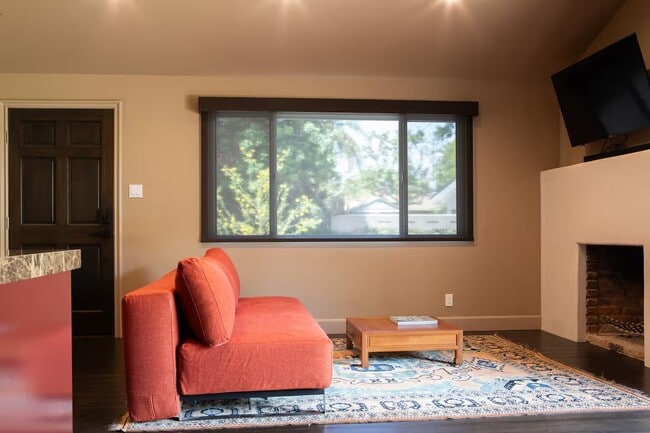 Photo - 5234 Ethel Ave