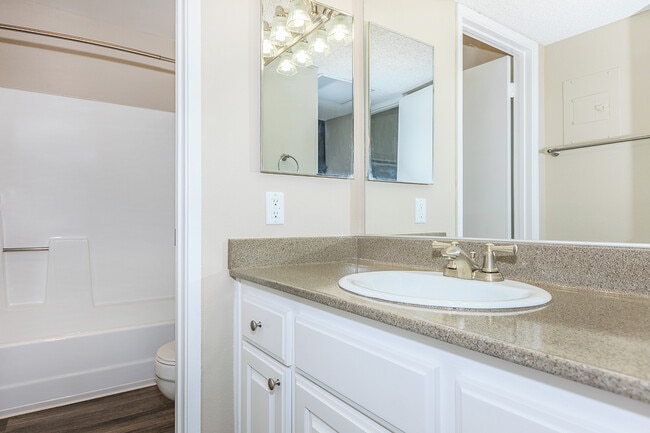Photo - Raintree Apartment Homes