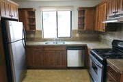 Photo - 600 N Sweetzer Ave Unit 8