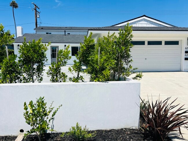 Photo - 6281 Balmoral Dr Unit 2