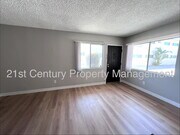 Photo - Spacious 1 Bedroom Ground Level Apartment - Downey Unit 5
