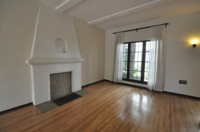 Photo - 1417 S Crescent Heights Blvd Unit 1425