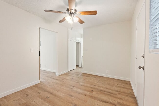 Photo - Catalina Apartments Unit F