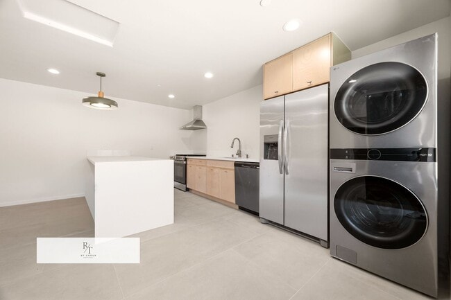 Photo - 414 Stedman Pl Unit 1