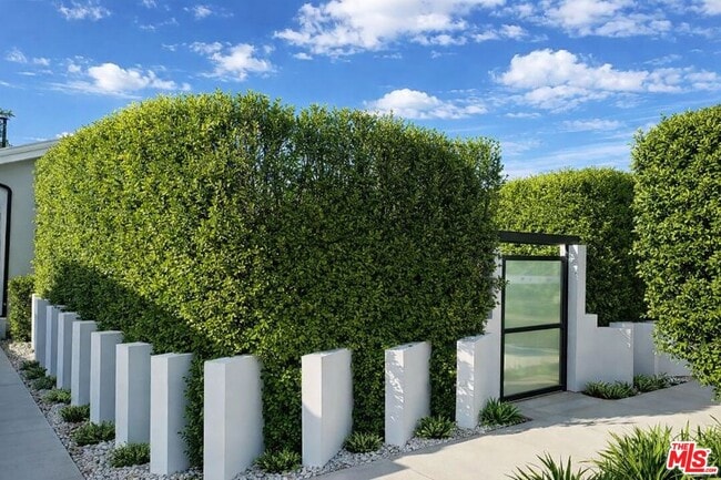 Photo - 2751 Midvale Ave