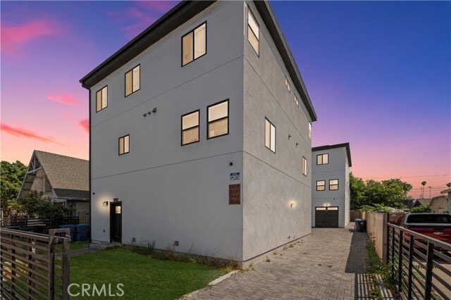 Photo - 532 W Vernon Ave Townhome