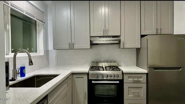 Photo - 2143 N Windsor Ave