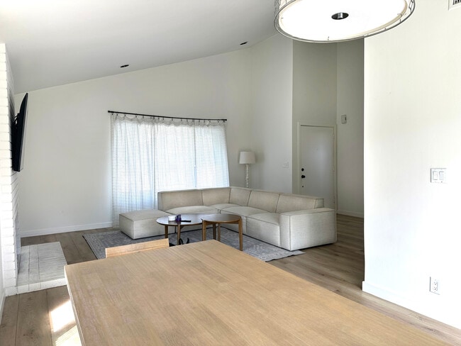 Photo - 2940 Luff Ct