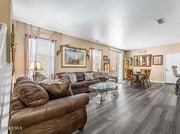 Photo - 2562 Kenwood Ct House