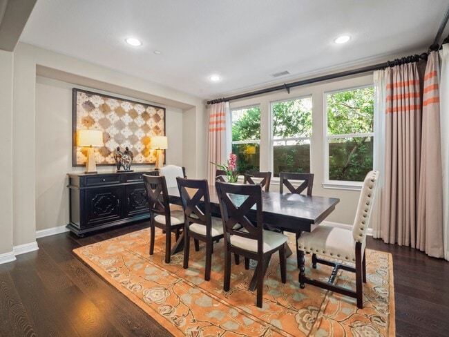 Photo - Showing Times: Every Fridays 11 AM - 12 PM