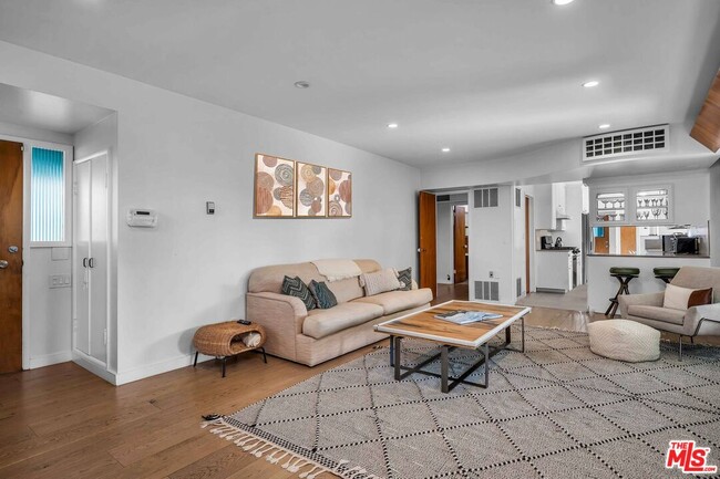 Photo - 3435 Cabrillo Blvd