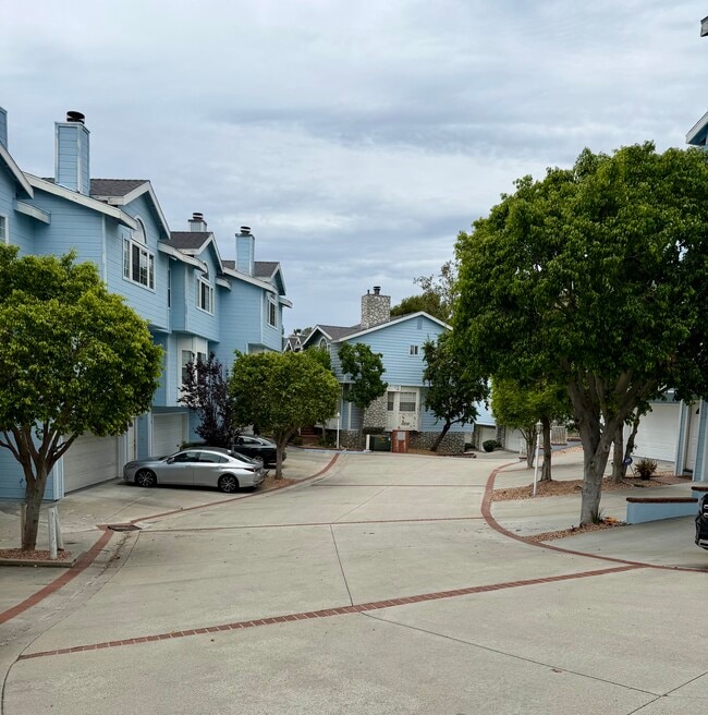 Photo - 2350 Foothill Blvd