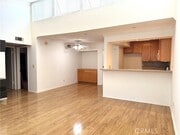 Photo - 5325 Newcastle Ave