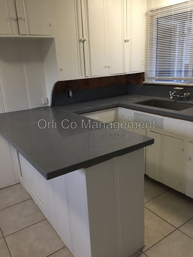 Photo - 7100 Haskell Ave Unit 7100