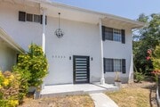 Photo - Refreshed 5-bedroom, 3-bathroom home locat...