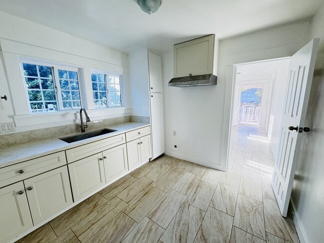 Kitchen - 856 W 73rd St Unit 3Bd 2Bth