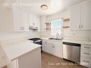 Photo - 2663 3/4-2664 Redondo Blvd
