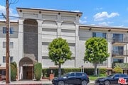 Photo - 12801 Moorpark St Unit 206