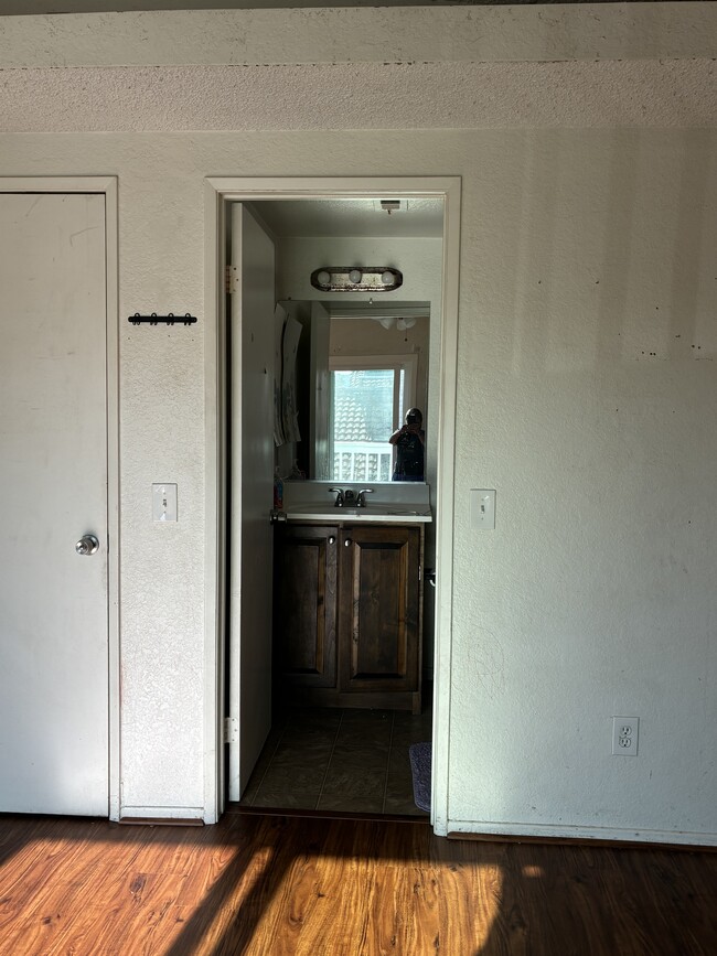 Photo - 1834 Springtree Dr House