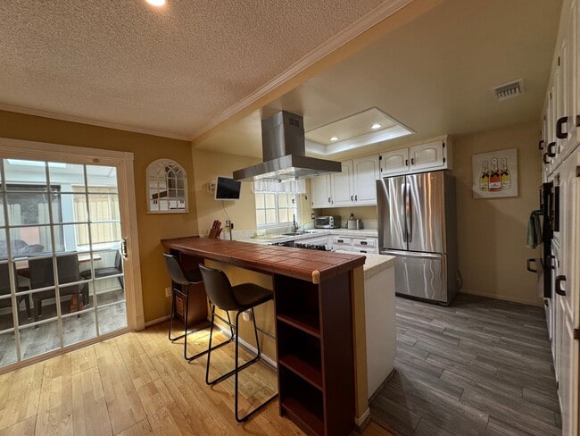 Photo - 16064 Jersey St