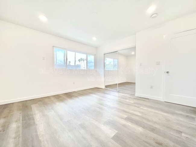 Photo - 3900 Nicolet Ave