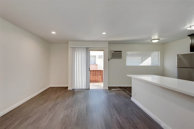 Photo - 1305 N Garfield Ave