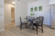 1BR, 1BA - 678SF - The Galleria