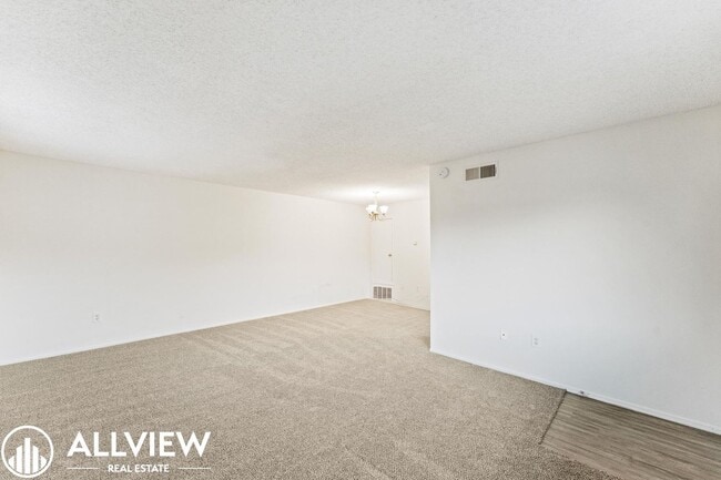 Photo - Charming 2-Bedroom Home Steps from Los Rios District