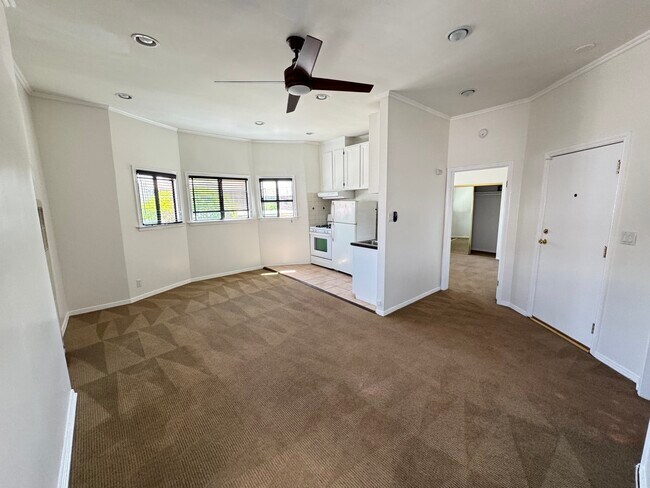 Photo - 1341 N Bronson Ave Condo