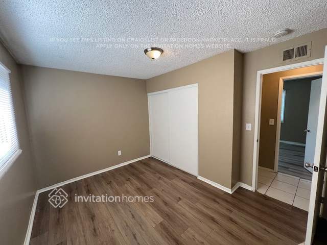 Photo - 10480 Hole Ave