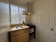 Photo - 1170 W 37th St House