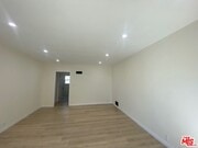 Photo - 1600 N Martel Ave Unit D