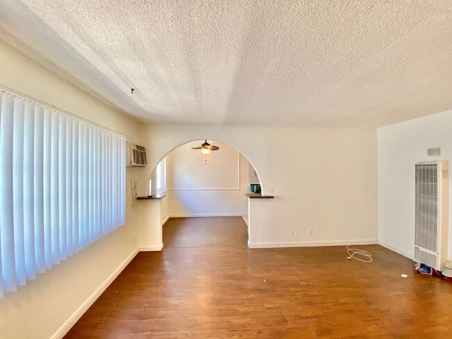 Photo - 3631 Midvale Ave Unit 6