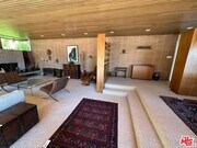 Photo - 590 N Tigertail Rd House