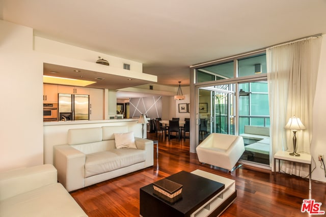 Building Photo - 13700 Marina Pointe Dr Unit 408 Rental