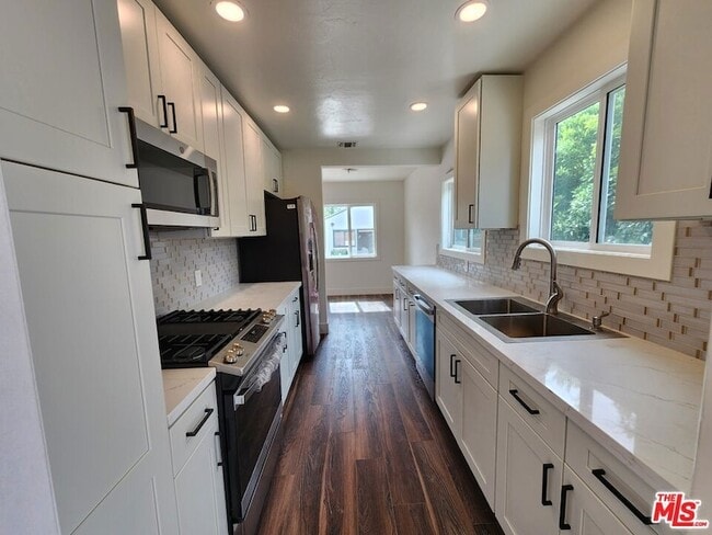 Photo - 6639 Chimineas Ave