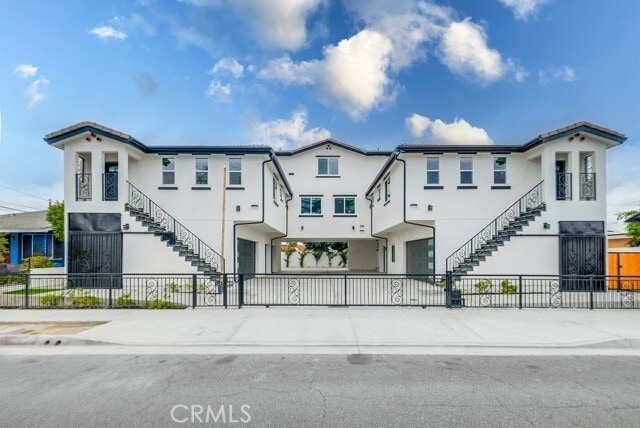 Photo - 15408 Pioneer Blvd Townhome