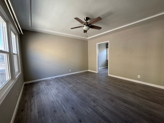 Photo - 3569 Mulford Ave Unit B
