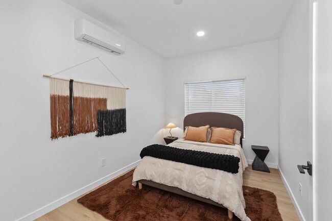 Building Photo - 6411 Richard St