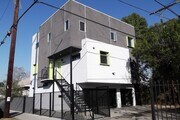 Photo - 37th Place Triplex Apartment Unit 1296 1/2