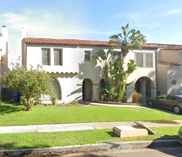 Building Photo - 3.0 bedroom in Los Angeles California 90036 Unit 122 Rental
