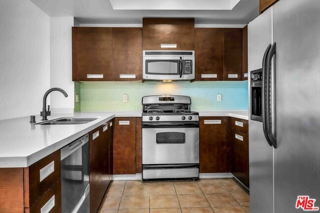 Photo - 1260 S Corning St Unit 505