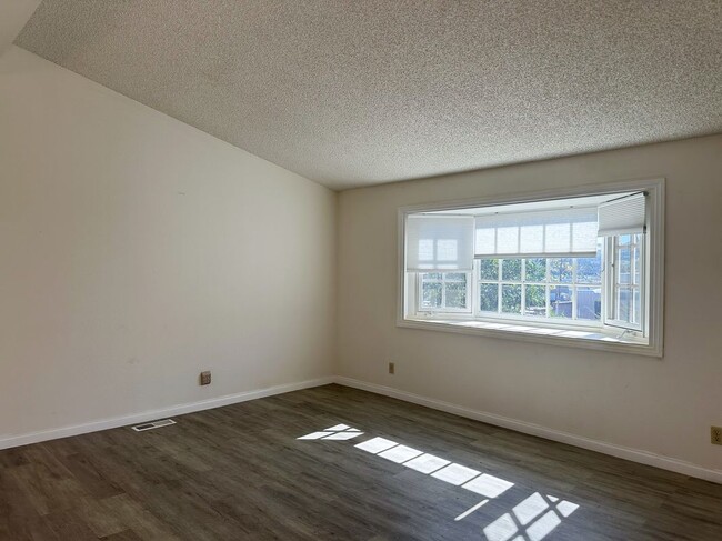 Photo - 5750 Westfield