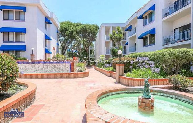 Photo - 8308 Regents Rd Townhome